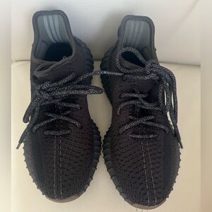 Adidas Yeesy Boost 350 V2 Black / Size 5